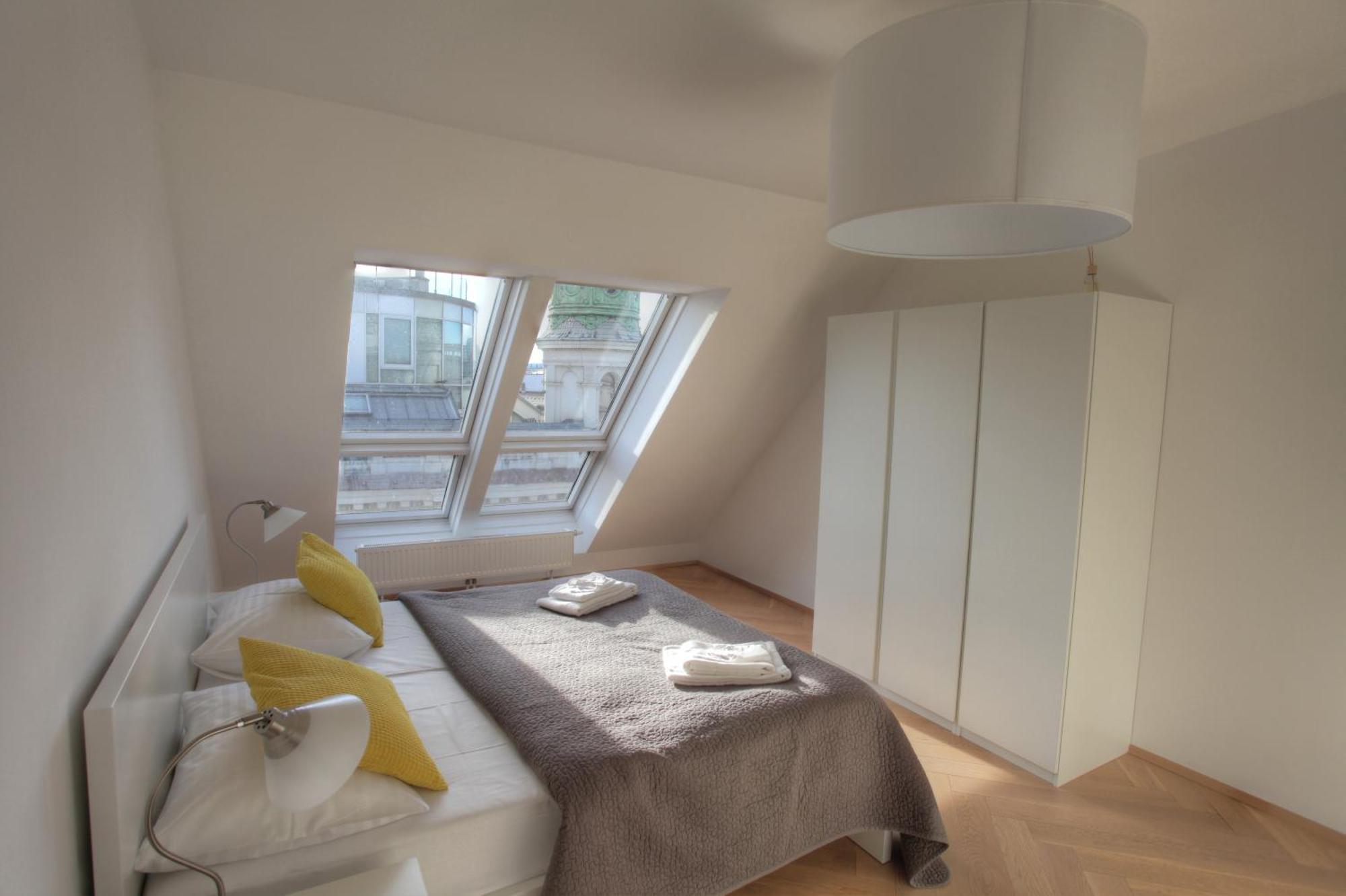 Gasser - Karlskirche Apartment